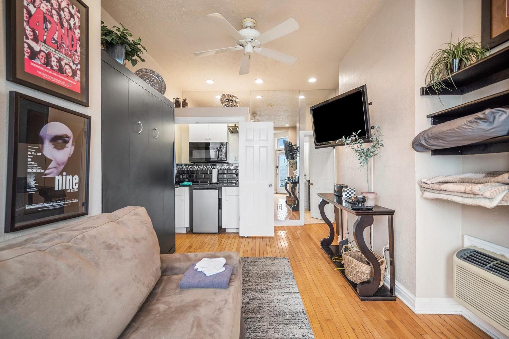 Appartement Charming Studio-Panoramic View-Your Pittsburgh Sanctuary Extérieur photo